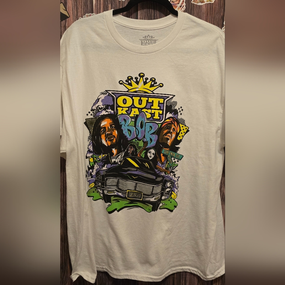 OUTKAST T.SHIRT